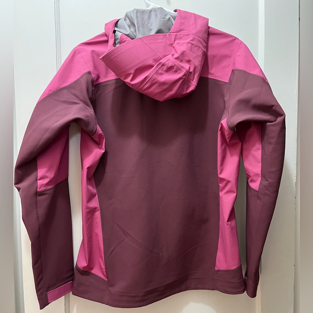 Patagonia Mixed Guide Jacket, W’s size Medium - Picture 7 of 11